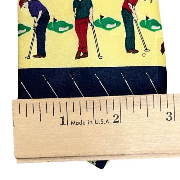 Vintage Yellow Blue Golf Golfer Putting Driving Clubs Necktie Tie 100% Polyester - Picture 2 of 6